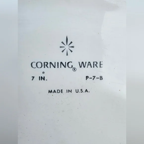 Vintage Corning Ware P-7-B Blue Cornflower 7" Skillet Casserole Dish-No Lid - Picture 3 of 6